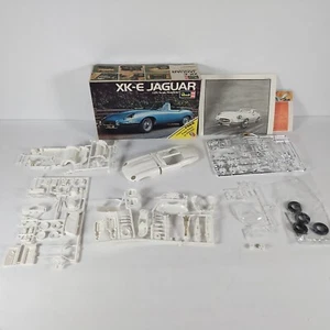 Kit modelo XK-E Jaguar Roadster Revell 1:25 # H-1279 ~ Lote de piezas ~ 1970 - Imagen 1 de 24
