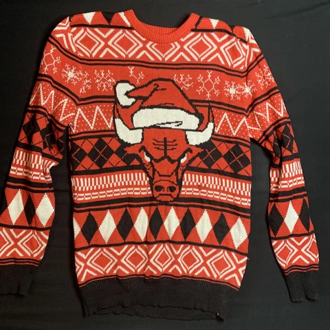 NBA Chicago Bulls Ugly Holiday Christmas Red knit pullover Sweater Medium Cover