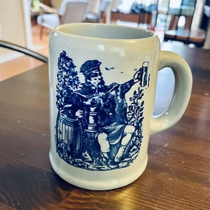 1950S VINTAGE MEDIEVAL PATTERN BEER STEIN COFFEE MUG/CUP - Made In Japan, 12 Oz - Picture 1 of 4