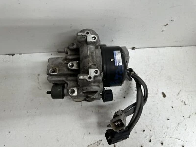 Atuador e modulador de freio bomba freios antibloqueio Lexus ES300 ABS 1994-1996 - Imagem 1 de 4