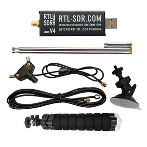 RTL-SDR Blog V4 R820T2 RTL2832U 1PPM TCXO with Dipole Antenna Kit - Picture 1 of 6