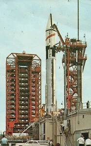 Cape John F Kennedy Space Center NASA Pre Launch Atlas Centaur Florida Postkarte - Bild 1 von 2