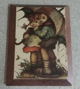 Paraguas de colección Hummel placa de pared de madera estampado ""Paraguas niñas"" 4x6 - Imagen 1 de 3