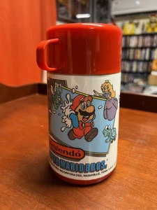 Super Mario Bros Nintendo Vintage Lunchbox Thermoskanne 1988 roter Deckel Aladdin - Bild 1 von 9