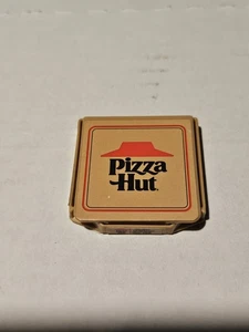MINIATUR MINI MARKEN PIZZAHÜTTE PEPERONI PIZZA IM KARTON SCHNELLER VERSAND - Bild 1 von 3