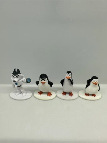 DWA Penguins Of Madagascar Toy Figure 2015 Lot Of 4 Cover