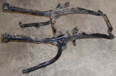 Kawasaki Voyager ZG1200 ZG 1200 B XII 2002 submarco trasero montaje guardabarros trasero Foto 1 de 2