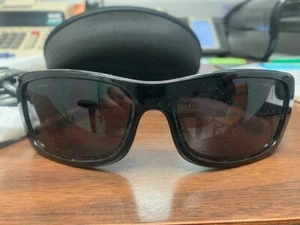 New Oakley Thump Sunglasses - Picture 1 of 5