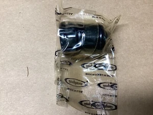 Amphenol 8-PIN RELAY PLUG WITH COVER #105G127*CO - Picture 1 of 3