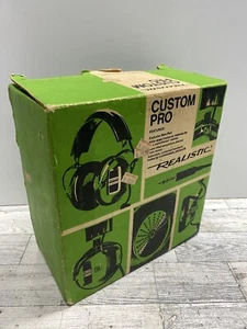 Vintage REALISTIC Stereo Custom Pro KOSS Padded Headphones 33-1002 New Old Stock - Picture 1 of 13