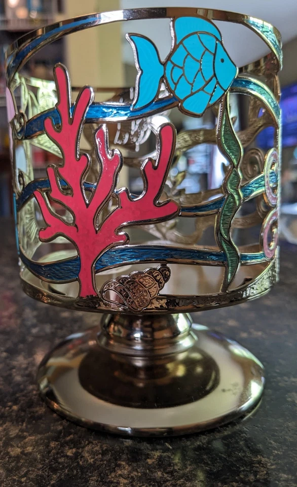 Pedestal bajo el mar Bath & Body Works - Sealife - Portavelas Ocean 3 Mechas Foto 1 de 4