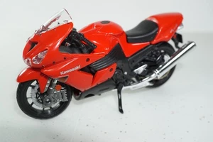 Maisto 1:18 Scale Kawasaki Ninja ZX-14R Die Cast Model Motorbike Display 4 inch - Picture 1 of 9