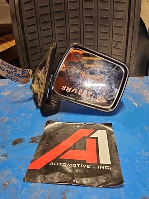 Espejo de puerta derecha 94-95 ISUZU PICKUP 94-97 RODEO lado del pasajero Rh OEM Foto 1 de 4