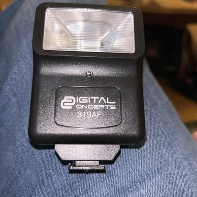 Digital Concepts Digital Slave Flash 319AF TESTED/WORKS PERFECTLY - Image 1 of 2