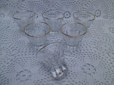 6 Schnapsgläser mit Goldrand Eichstrich 2 cl alte Stamperl VINTAGE 50/60er TOPP - Bild 1 von 4