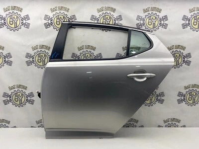 KIA OPTIMA MK3 SALOON REAR PASSENGER SIDE DOOR PAINT CODE STM SILVER 2010-2015 - Image 1 of 4