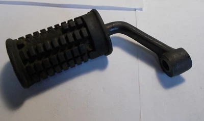 Clavija reposapiés delantero Suzuki GT750 1974-1977 43521-31000 (SU4) Foto 1 de 4