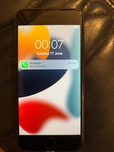 iphone 8 czarny 64gb odblokowany używany 81% stanu baterii - Zdjęcie 1 z 5