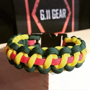 Vietnam War Veterans Thin Line paracord Bracelet - yellow/Kelly Green/Red stripe - Picture 1 of 2