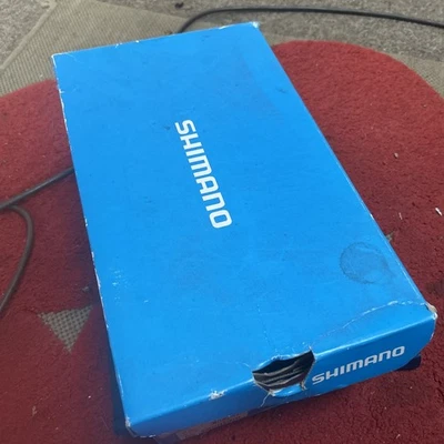 Shimano RP4 SPD-SL size EU 43 UK 8.9 White Boxed NOS  - Image 1 of 4