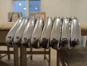 Honma Golf Club TW747 P, 4-PW, AW Iron Set Regular Flex Graphite Very Good, 8PCs - Picture 1 of 5