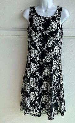 Vestido Perceptions New York Negro Blanco Encaje Sin Mangas Floral Para Mujer’s Pequeño Foto 1 de 4