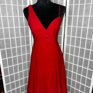 Trendyol red one shoulder maxi dress size 34 fits a 6 Brand new - Picture 1 of 6