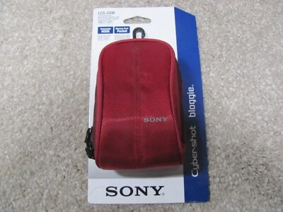 New Sony LCS-CSW CyberShot Bloggie Soft Carry Case Detachable Belt Loop (Red) - Image 1 of 4