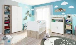 Babyzimmer Set Babybett Wickelkommode Wandregal Kleiderschrank Kinderzimmerset - Bild 1 von 11