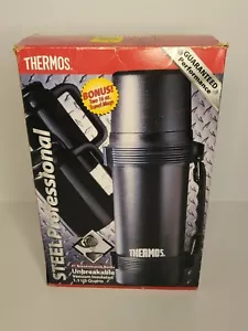 1995 Thermos | HotCold Steel Lined Vacuum Insulated 1.1QT Bottle | +2 16 Oz Mugs - Picture 1 of 16
