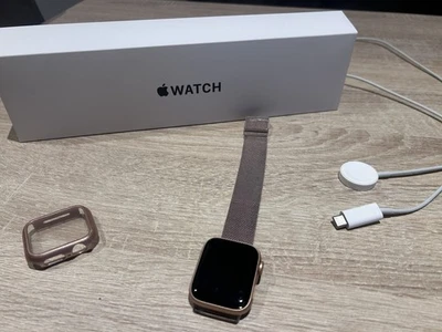 Apple Watch SE 40mm Rosegold - Bild 1 von 4