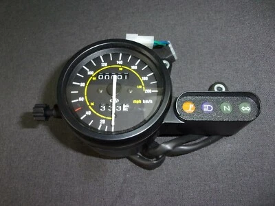 NUEVO GENUINO APRILIA RS125 1999-05 SPEEDO + SOPORTE AP8124486  Foto 1 de 3