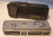 ** Vintage Sub-MINIATURE -- SPY CAMERA ** YASHICA * ATORON with CASE * works *