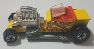 Hot Wheels T Bucket Hot Rod Yellow with Flames Blackwall - 1988 Malaysia (0306) - Picture 1 of 6