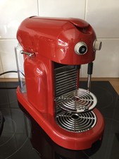 Krups Nesspresso Coffee Maxhine With Steam Frother XN8006