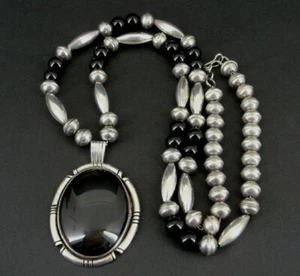 Necklace Sterling Vintage Apache Tear Silver Bench and Black Onyx Beads Pendant - Picture 1 of 6