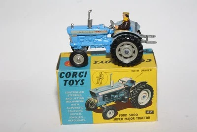 Corgi 67 Ford 5000 Super major t5ractor, Mint in Good Original Box - Image 1 of 4