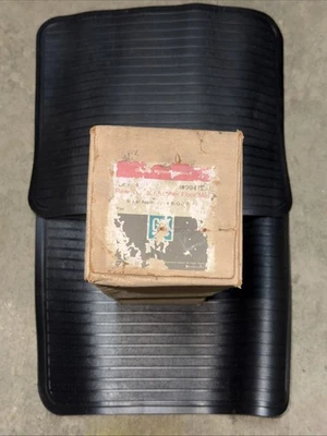 Par de alfombrillas traseras negras para Chevy Oldsmobile 442 1978-88 Camaro Firebird GM 994725 Foto 1 de 4