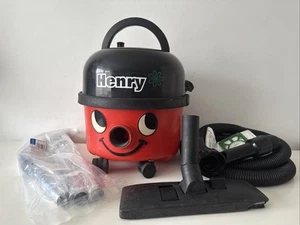 Numatic Henry Staubsauger HVR 200A Hi Flow Dual Speed rot - Bild 1 von 9