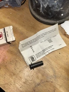 Tecumseh Engine 590599A STARTER SPRING PIN GENUINE OEM 590599 - Picture 1 of 3