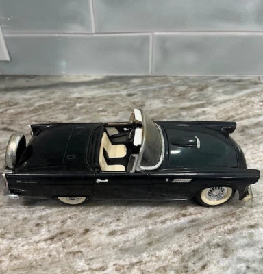 Vintage 1956 Thunderbird Revell 1:18 Scale Diecast Convertible Made In 1990 - Image 1 of 4