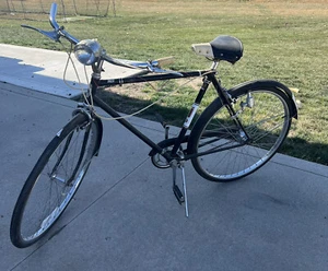 Vintage Huffy Sportsman Bicycle Black Cruiser Disassembled - Picture 1 of 7