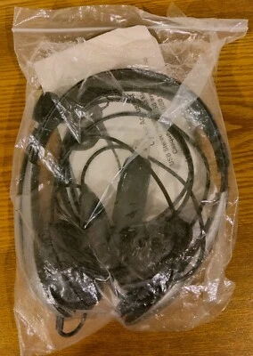 Cyber Acoustics AC-851B Silver USB Headset/Mic *Unused* Open Packaging - Image 1 of 2