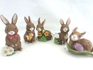 Goebel Hase Jahreshase JAHRESHÄSCHEN  2018 2019 2020 2021 2022 2023 2024 NEU - Bild 1 von 9