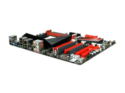 Asus CROSSHAIR IV FORMULA AMD 890FX Socket AM3 ATX Motherboard - Image 1 of 4