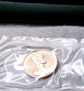 1962 P PROOF LINCOLN PENNY in PROOF SETCELLO - Picture 1 of 1