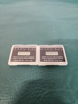 2× Mary Kay Mineral Eye Color Emerald 030110 Full Size - Image 1 of 3