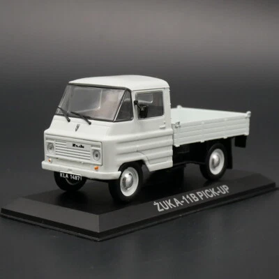 ixo / ist 1:43 ZUK A-11B PICK-UP Diecast Car Metal Toy Car - Image 1 of 4