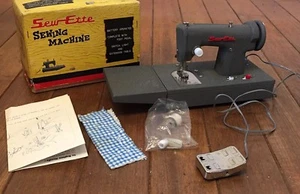 Vintage Toy Sew-Ette Child's Battery Operated Sewing Machine Toy 1940's - 1960's - Picture 1 of 12