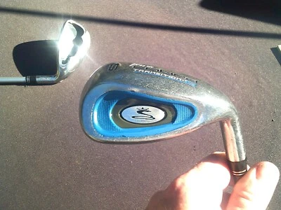 Lady King Cobra Transitions Sand Wedge.. SW.. Factory Graphite. RH. Nice Looky!! - Image 1 of 4